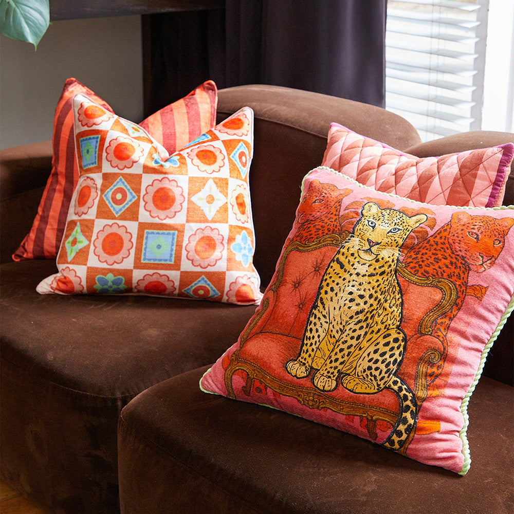 KAS_Cushions_Lounge_Room_005_00180_WEB_8a762dc0-0445-497f-a39b-bf89303609a6.jpg