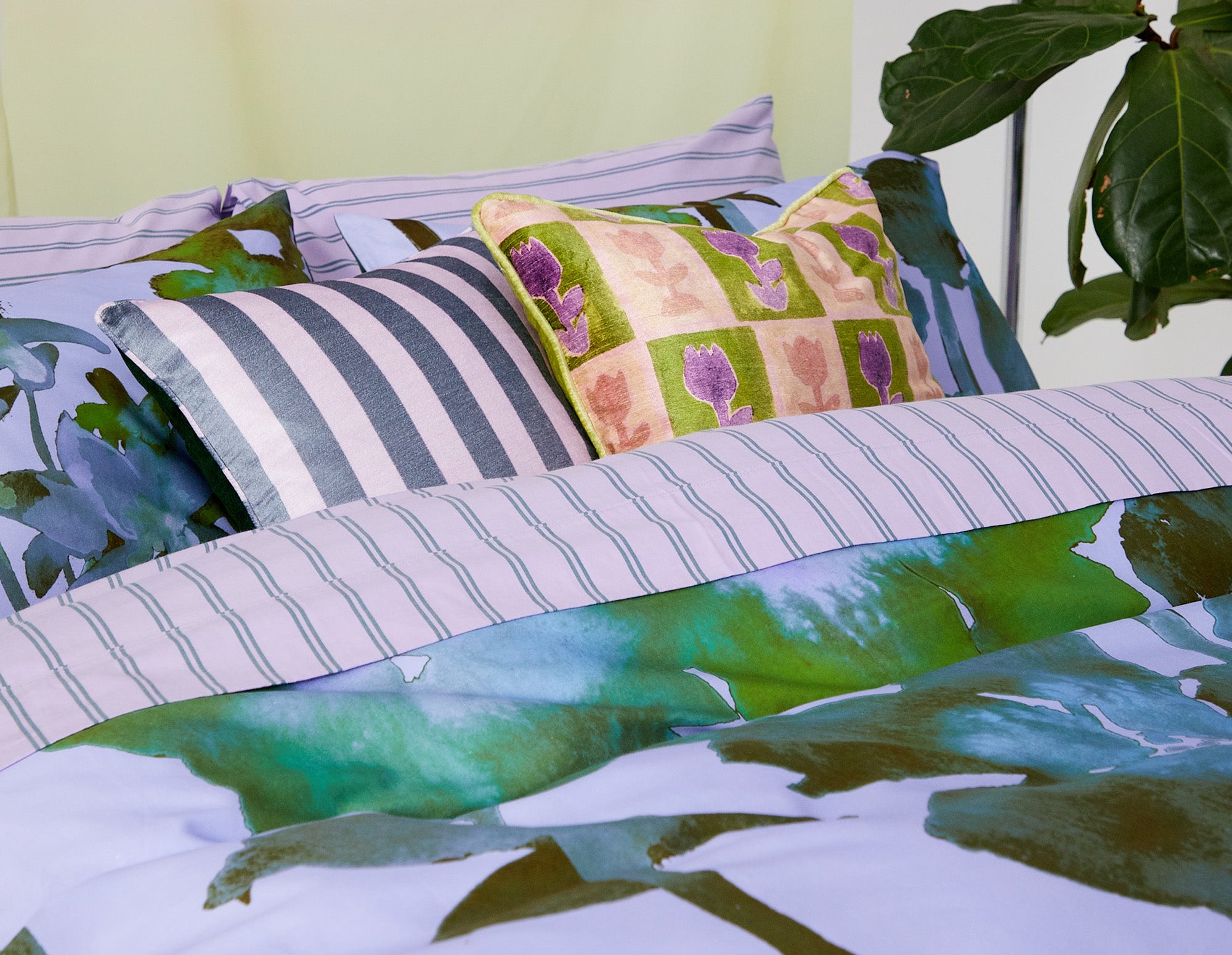 KAS_Floral_Daze_Lavender_012_00484_cropped_HR.jpg