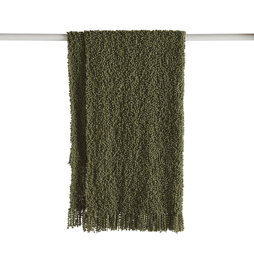 Rye_Moss_Throw_HangingWEB_ad3ae562-baf8-444b-a2d2-8b06090c3c8d.jpg