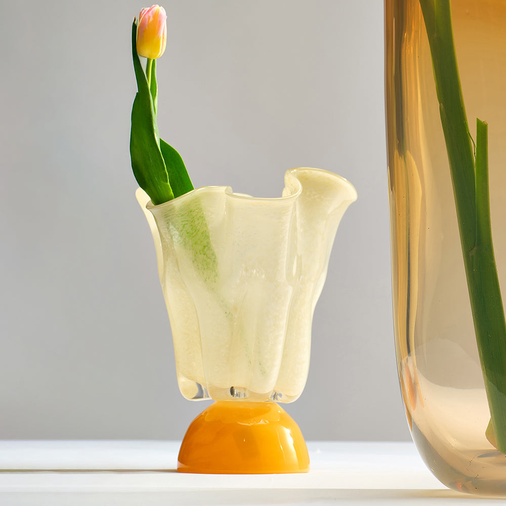 Valentina Vase
