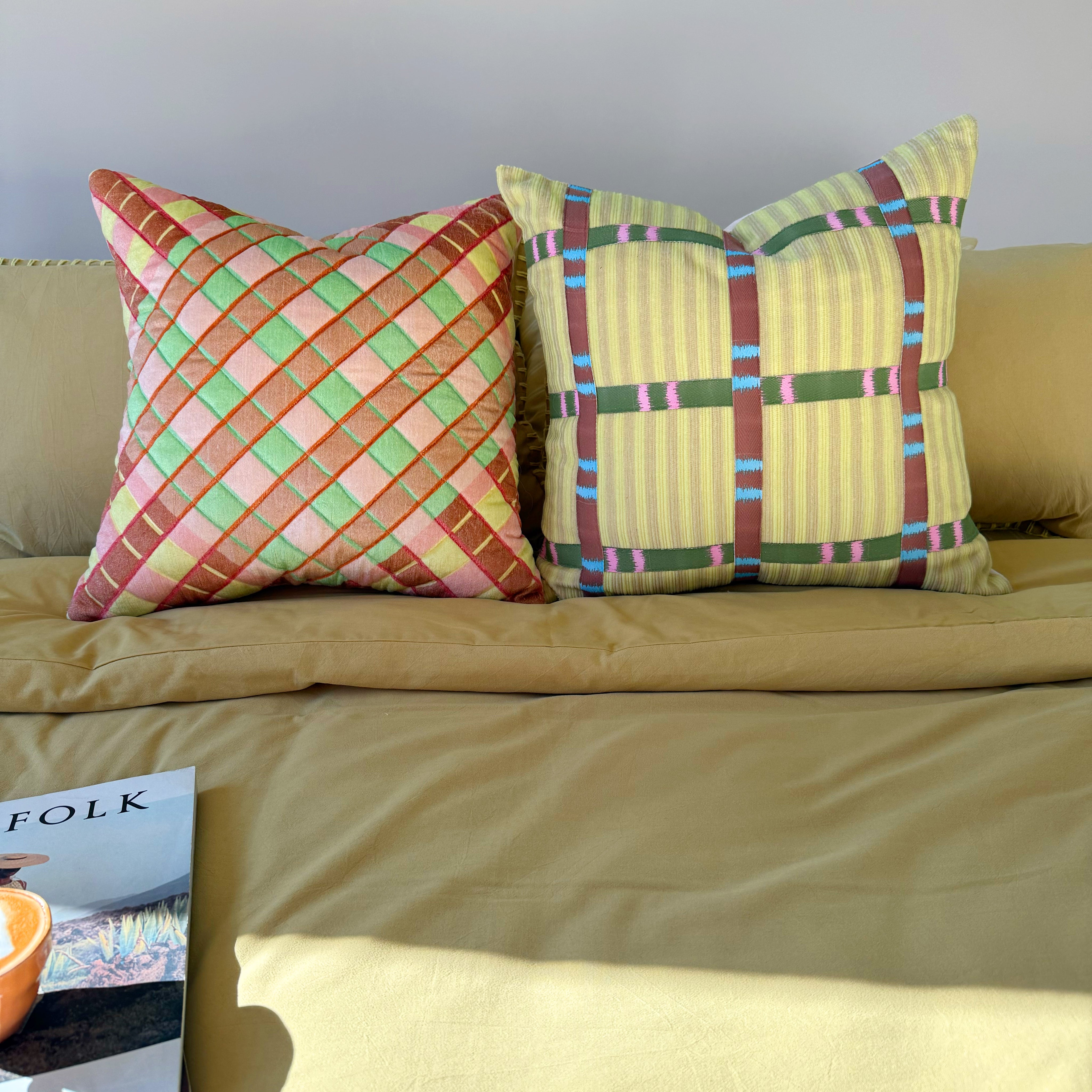 blanket_stitch_cover_3.jpg